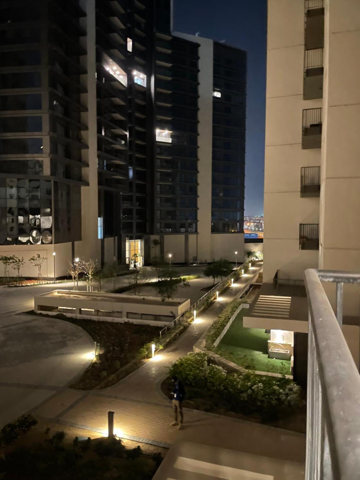 Zed Sheikh Zayed Modern *